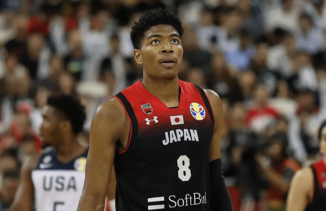 关于球队裁员若干，迎来新鲜力量加盟的信息