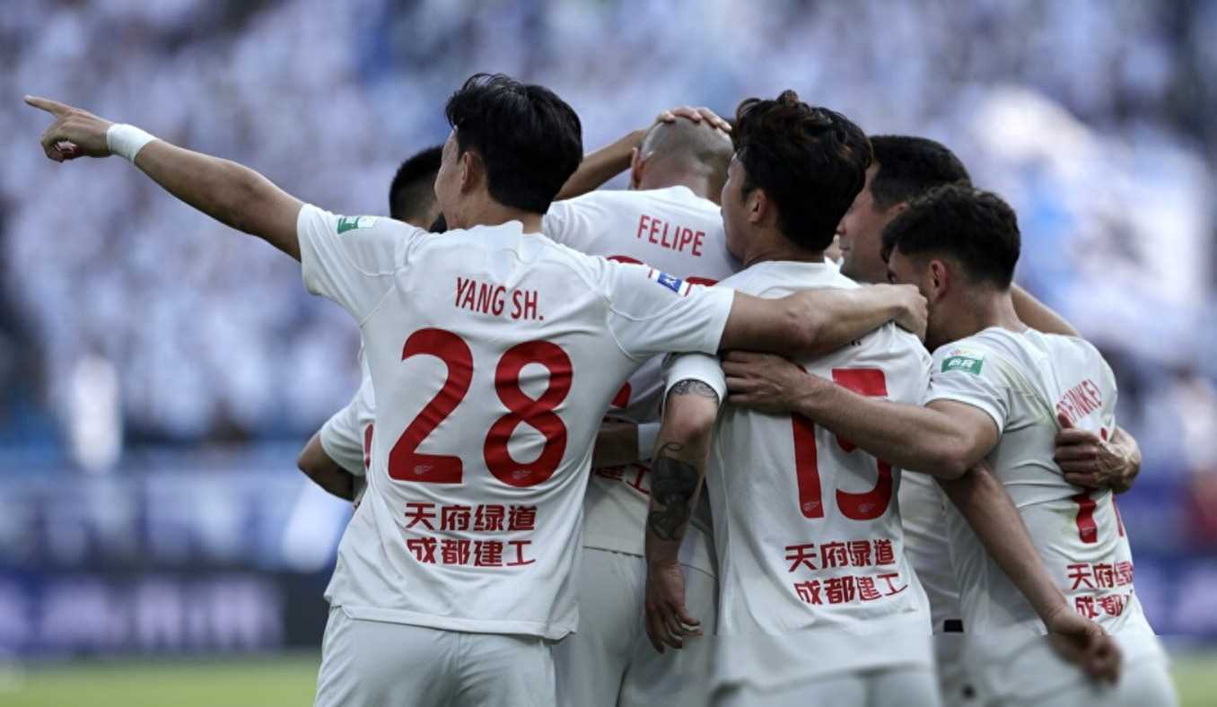 浙江队遇强对手主场苦战取胜！