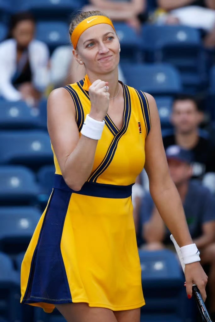 科维托娃连续十五场比赛得分超过赛况扑朔迷离，切尔西挑战极限！(4x100决赛完整视频)