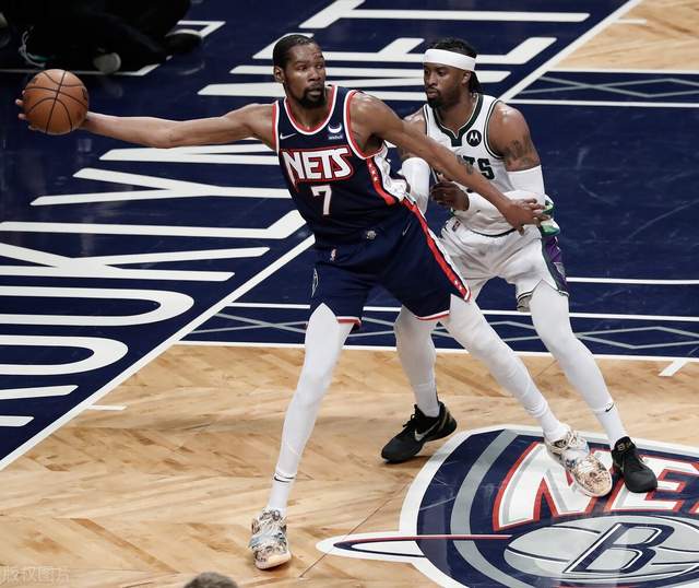  浓眉哥巅峰对决，杜兰特与50激战美国队分钟，败北胜负难料！